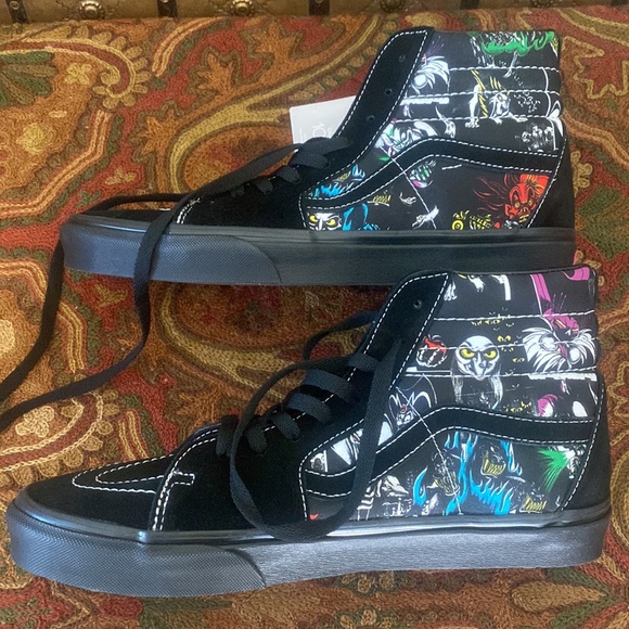 NWT Disney 100 Villains Sk8 hi Vans black collectible shoes brand new - Picture 4 of 12